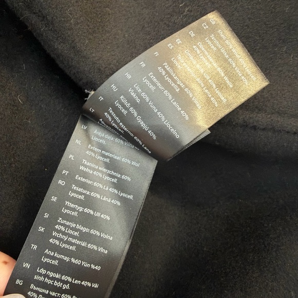 Cos Double Faced Merino Wool Blend Oversized Scarf Cape In Black - Picture 5 of 6